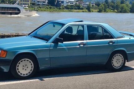 Mercedes-Benz 190 197.389 km 8.950 € Rheinbach 53359