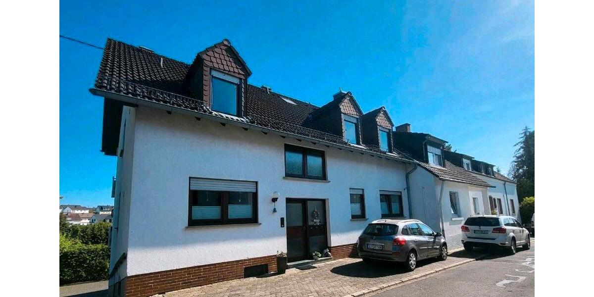 Mehrfamilienhaus, Wohnhaus Bitburg - 8 Zimmer, 308 m&sup2;, 398.000&euro; | Angebot:26353994