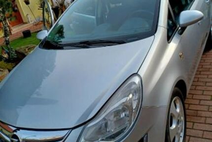 Opel Corsa 200.100 km 3.300 &euro; Römhild 98630