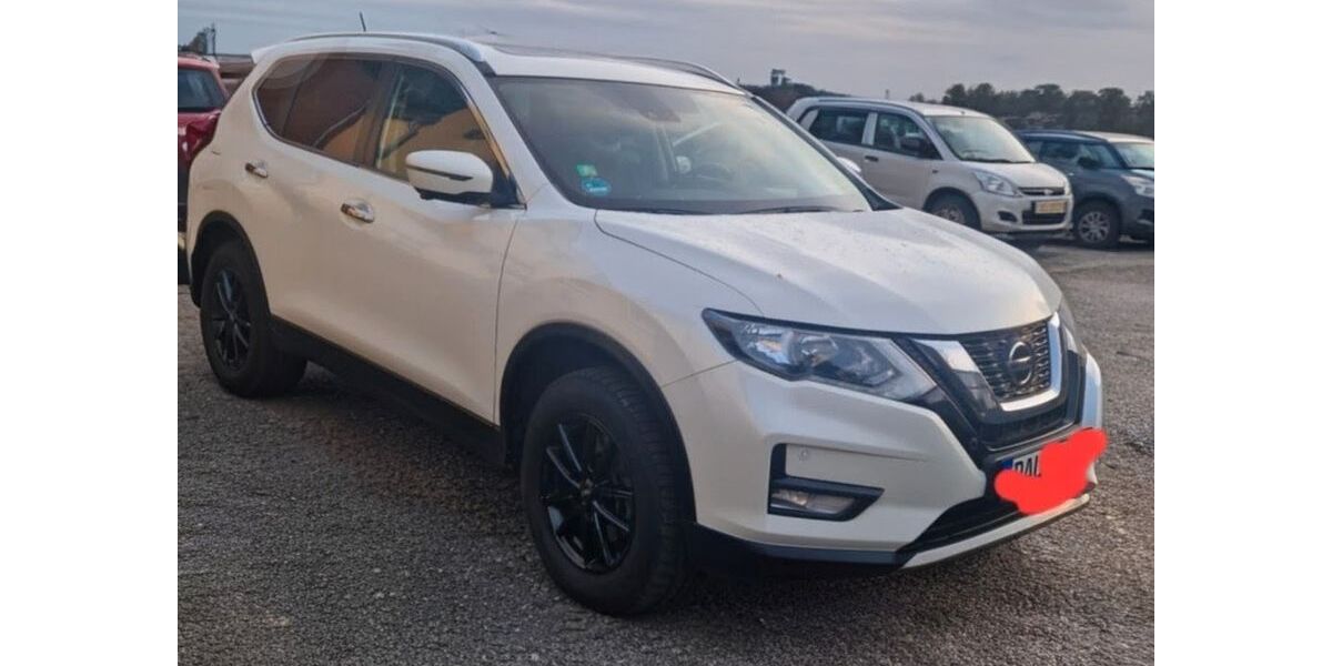 Nissan X-Trail 65.000 km 18.900 &euro; Gerolstein 54568