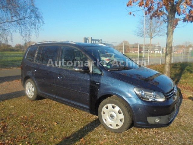 VW Touran 220.000 km 8.950 &euro; Achim 28832