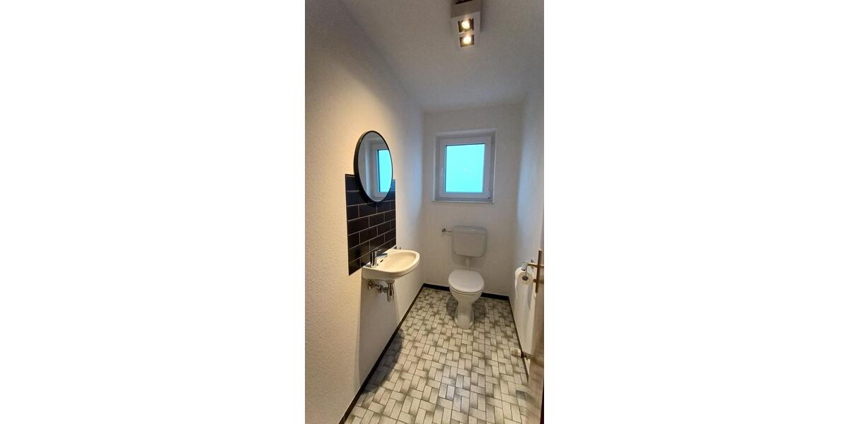 Dachgeschoßwohnung Westhausen - 3.5 Zimmer, 86 m&sup2;, 775&euro; | Angebot:25760638