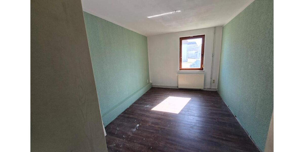 Einfamilienhaus Schönhausen (Elbe) - 5 Zimmer, 105 m&sup2;, 850&euro; | Angebot:26326534