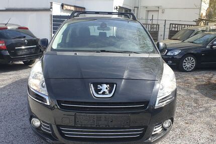 Peugeot 5008 214.000 km 3.390 &euro; Dortmund 44328