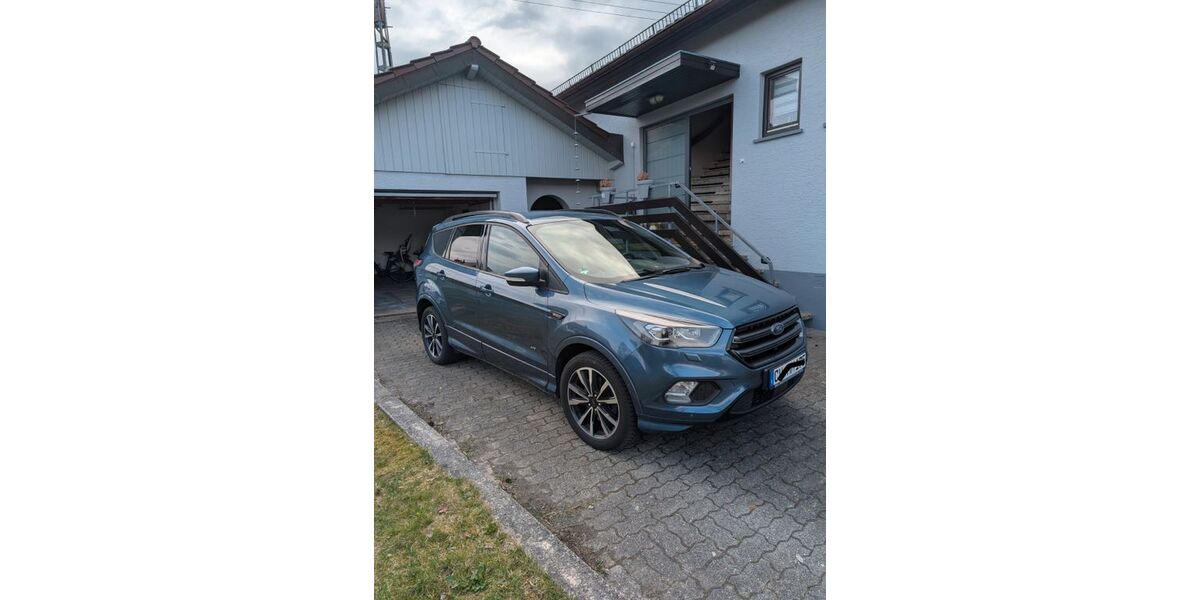 Ford Kuga 80.700 km 16.499 &euro; Calw 75365