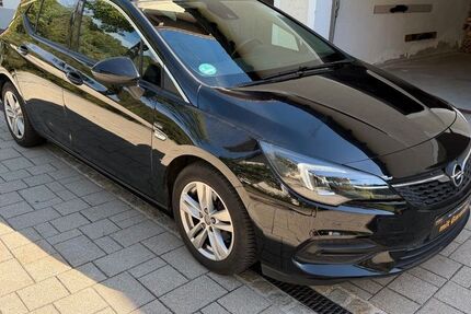 Opel Astra 97.000 km 9.800 &euro; Altenmarkt an der Alz 83352