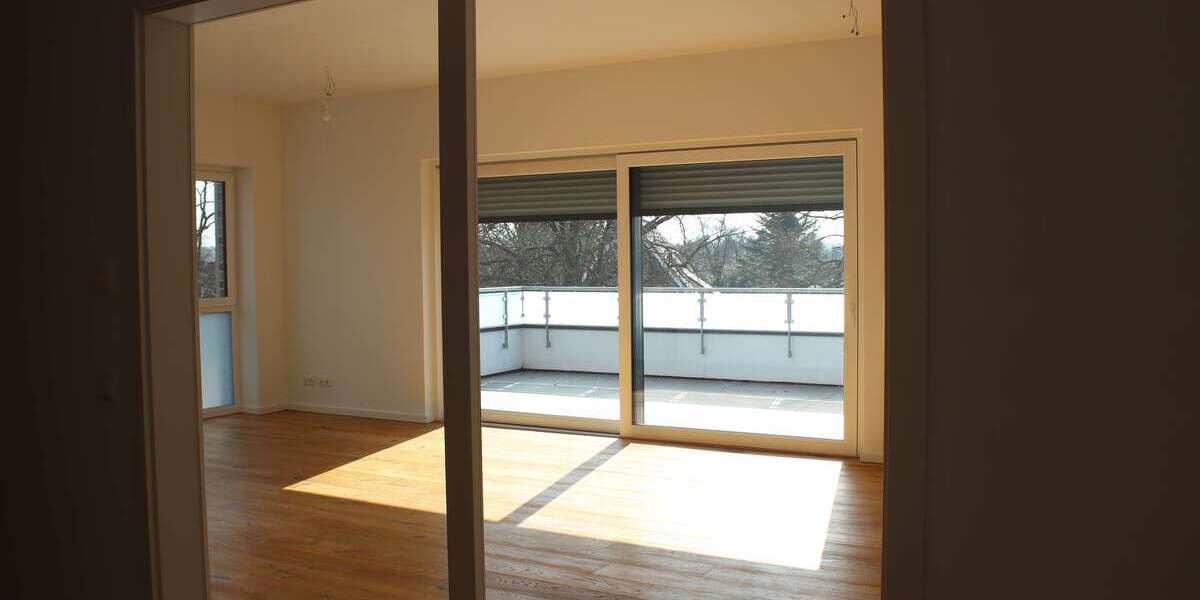 Etagenwohnung Zetel - 3 Zimmer, 117 m&sup2;, 1.282&euro; | Angebot:23804962