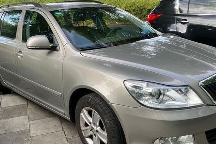 Skoda Octavia 153.000 km 5.990 &euro; München 81371