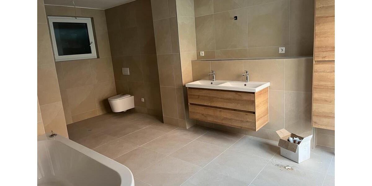 Einfamilienhaus Landau in der Pfalz - 3.5 Zimmer, 145 m&sup2;, 1.400&euro; | Angebot:25501550