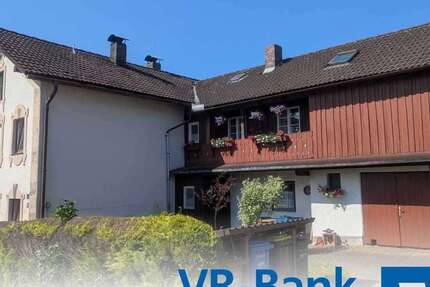 Haus zum Kaufen in Gangkofen 259.000 € 184.79 m² 9 zimmer