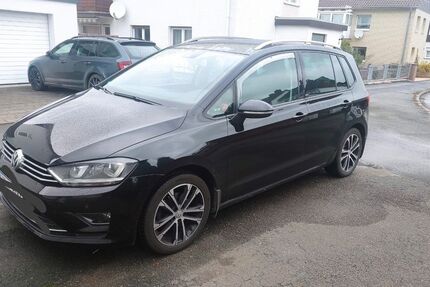 VW Golf Sportsvan 96.000 km 11.499 € Korbach 34497