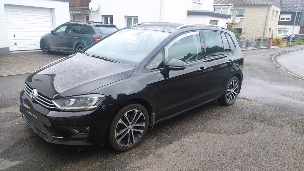 VW Golf Sportsvan 96.000 km 11.499 € Korbach 34497