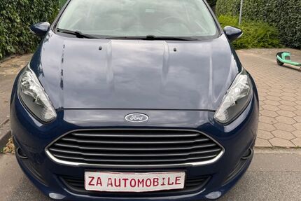Ford Fiesta 190.000 km 2.400 &euro; Hamburg 22523