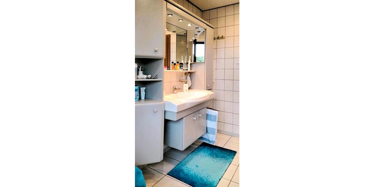 Einfamilienhaus Bad Karlshafen - 12 Zimmer, 210 m&sup2;, 285.000&euro; | Angebot:27127040