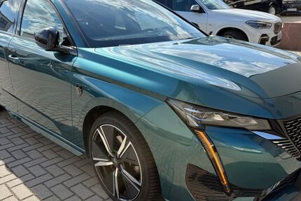 Peugeot 308 15.900 km 23.300 € Hofheim am Taunus 65719