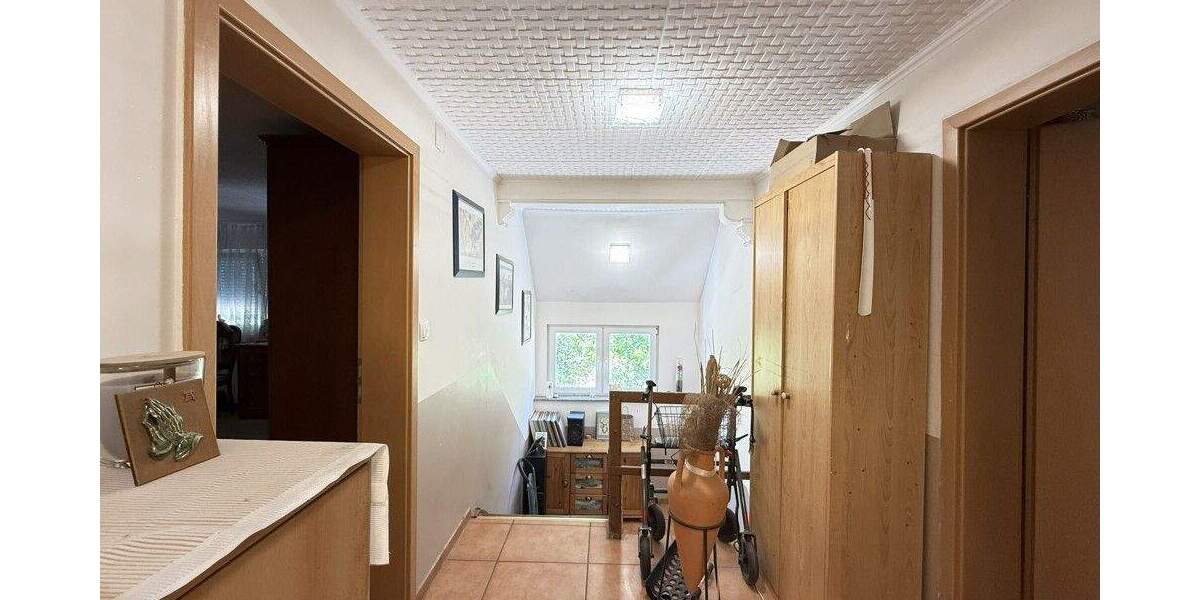 Einfamilienhaus Schwaigern / Massenbach Massenbach - 6 Zimmer, 138 m&sup2;, 319.000&euro; | Angebot:25697221