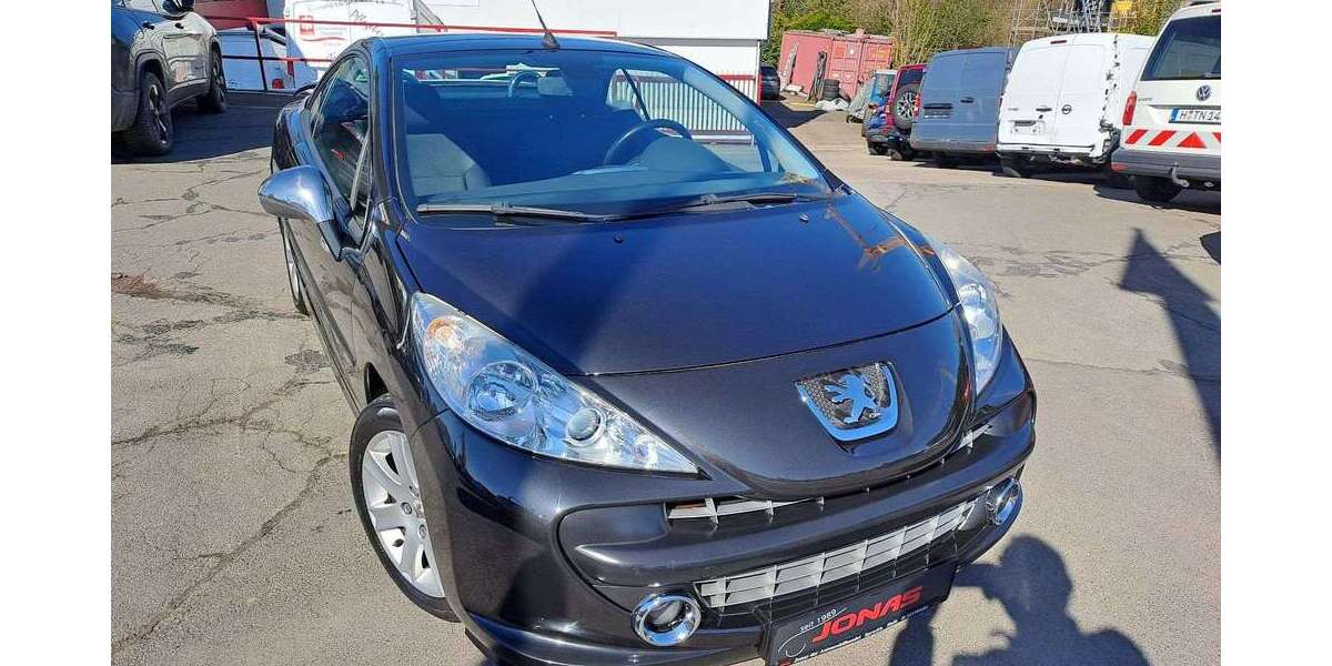 Peugeot 207 123.500 km 4.900 &euro; Sprockhoevel 45549