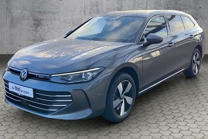 VW Passat 2.000 km 39.980 &euro; Paderborn 33100