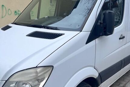 Mercedes-Benz Sprinter 329.000 km 5.300 &euro; Oberschleissheim 85764