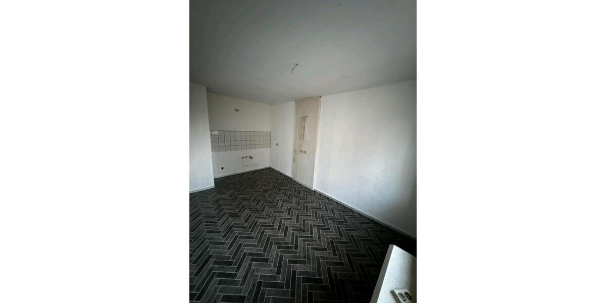 Einfamilienhaus Limbach-Oberfrohna Oberfrohna - 5 Zimmer, 150 m&sup2;, 850&euro; | Angebot:25590757