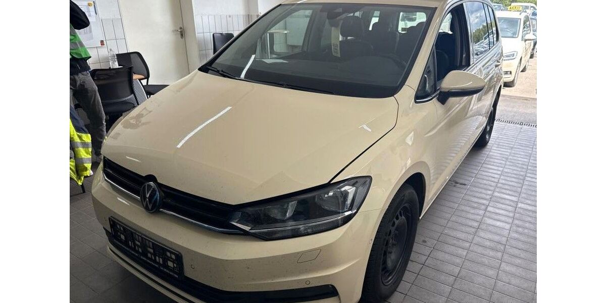 VW Touran 274.000 km 10.490 &euro; Braunschweig 38116