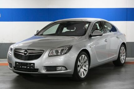 Opel Insignia 123.000 km 8.900 &euro; Berlin 10785