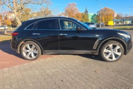 INFINITI FX 120.000 km 12.950 &euro; berlin 13585