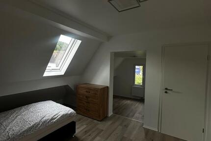 Zimmer 45m2 möbliert