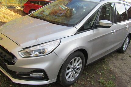Ford Galaxy 163.265 km 9.990 € Halle 06130