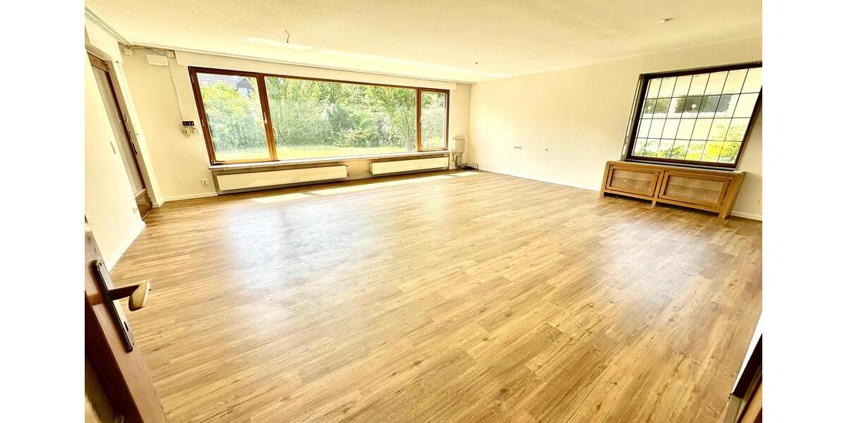 Etagenwohnung Hanau Kesselstadt - 3 Zimmer, 135 m&sup2;, 1.500&euro; | Angebot:26042751