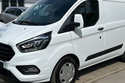 Ford Transit Custom 39.198 km 22.990 &euro; München 81825