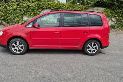 VW Touran 239.000 km 2.220 € möglingen 71696