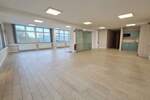 Gewerbeobjekt Seevetal Maschen - 2 Zimmer, 145 m&sup2;, 1.370&euro; | Angebot:25778989