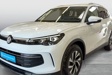 VW Tiguan 2.100 km 45.069 &euro; Unna 59423