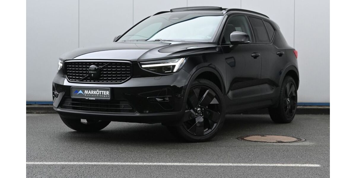 Volvo XC40 12.726 km 39.850 &euro; Paderborn 33106