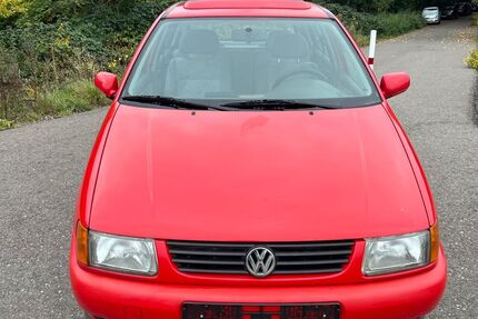 VW Polo 98.500 km 2.350 € Köln/Poll 51105