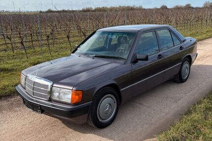 Mercedes-Benz 190 94.000 km 10.990 &euro; Worms 67547