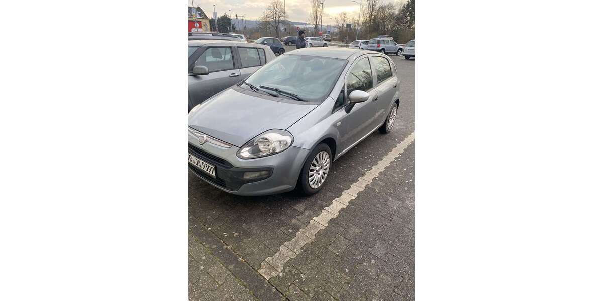 Fiat Punto 206.280 km 1.980 &euro; Trier 54293