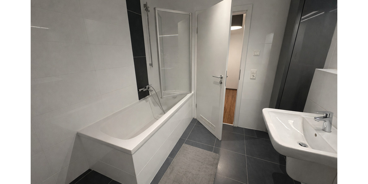 Etagenwohnung Freital Wurgwitz - 3 Zimmer, 73 m&sup2;, 249.000&euro; | Angebot:25288916