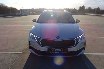 Skoda Octavia 2.500 km 44.400 &euro; München 80686