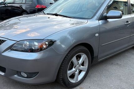 Mazda 3 95.800 km 1.999 € München 81245