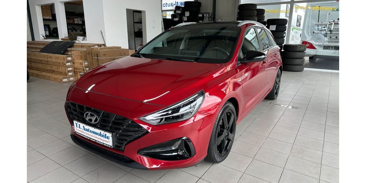 Hyundai i30 77.000 km 18.700 &euro; Hamm 59063