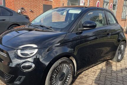 Fiat 500 17.397 km 17.900 &euro; Quickborn 25451
