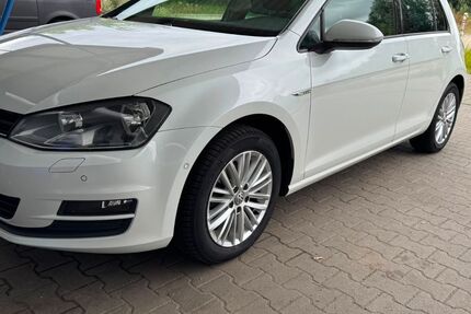 VW Golf 79.400 km 7.600 &euro; Bremerhaven 27572