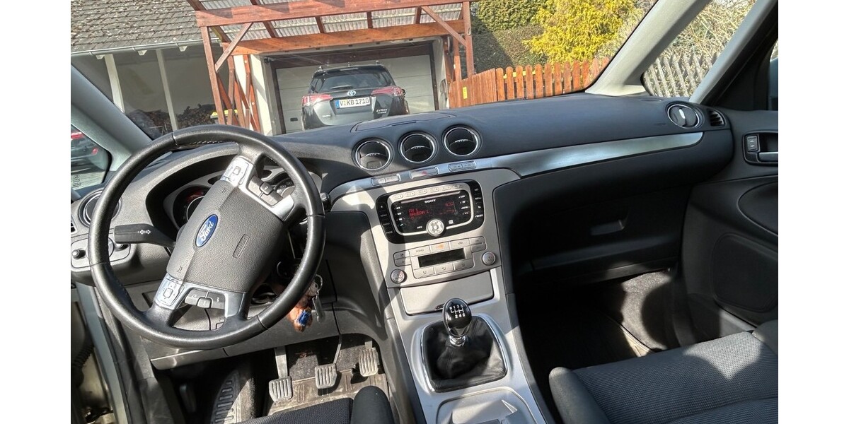 Ford S-Max 238.600 km 5.600 &euro; Feilitzsch 95183