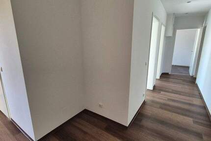 Wohnung Nürnberg Muggenhof - 3 Zimmer, 63 m&sup2;, 690&euro; | Angebot:26343926