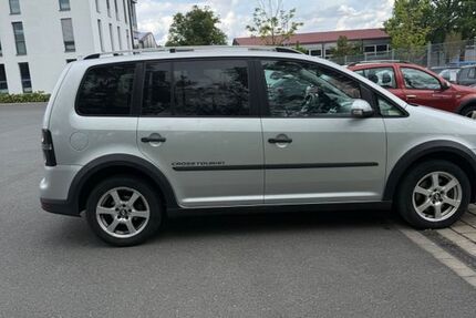VW Touran 255.500 km 4.300 &euro; Schwabach 91126