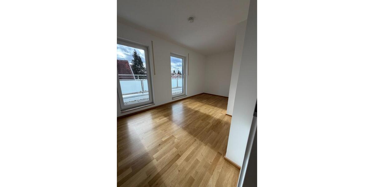 Einfamilienhaus Neubiberg - 3 Zimmer, 125 m&sup2;, 2.050&euro; | Angebot:25881513