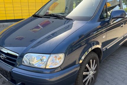 Hyundai Trajet 145.000 km 3.999 &euro; Berlin 13055