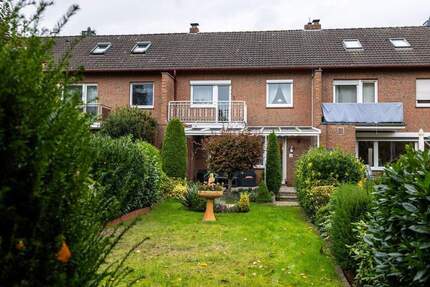 *** RMH - liebevoller GARTEN mit TERRASSE - DACHBODEN + TEILKELLER + GARAGE - 4 ZKB *** 4 zimmer